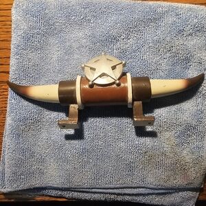 Source Unknown Western Longhorn Hood Ornament — Brown, Cream, Silver